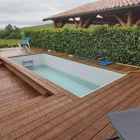 Guest house La Maison Des Vignes *