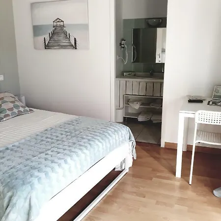 La Maison Des Vignes 3* Charentay