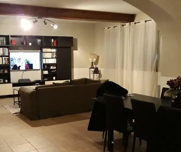 La Maison Des Vignes Gasthuis 3*